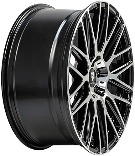 Schwarze Alufelge mit glänzendem Finish